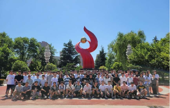 走进国之重器 筑梦卫星导航——信息工程学院组织学生赴中科院国家授时中心与西安航光卫星测控技术参观学习